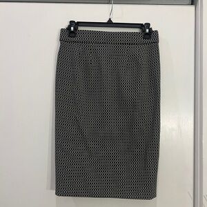 ELLE Pull On Pencil Skirt